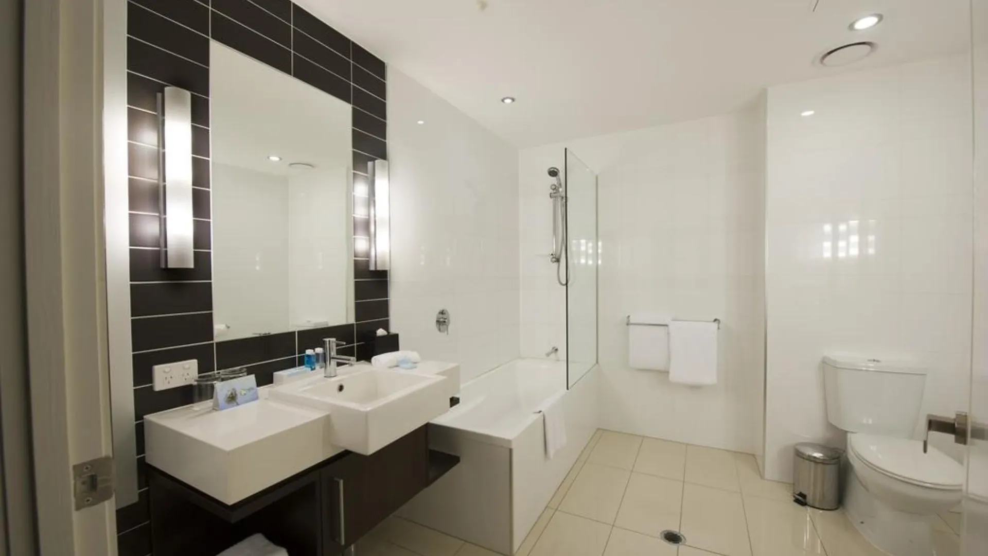 Novotel Brisbane Airport Hotel