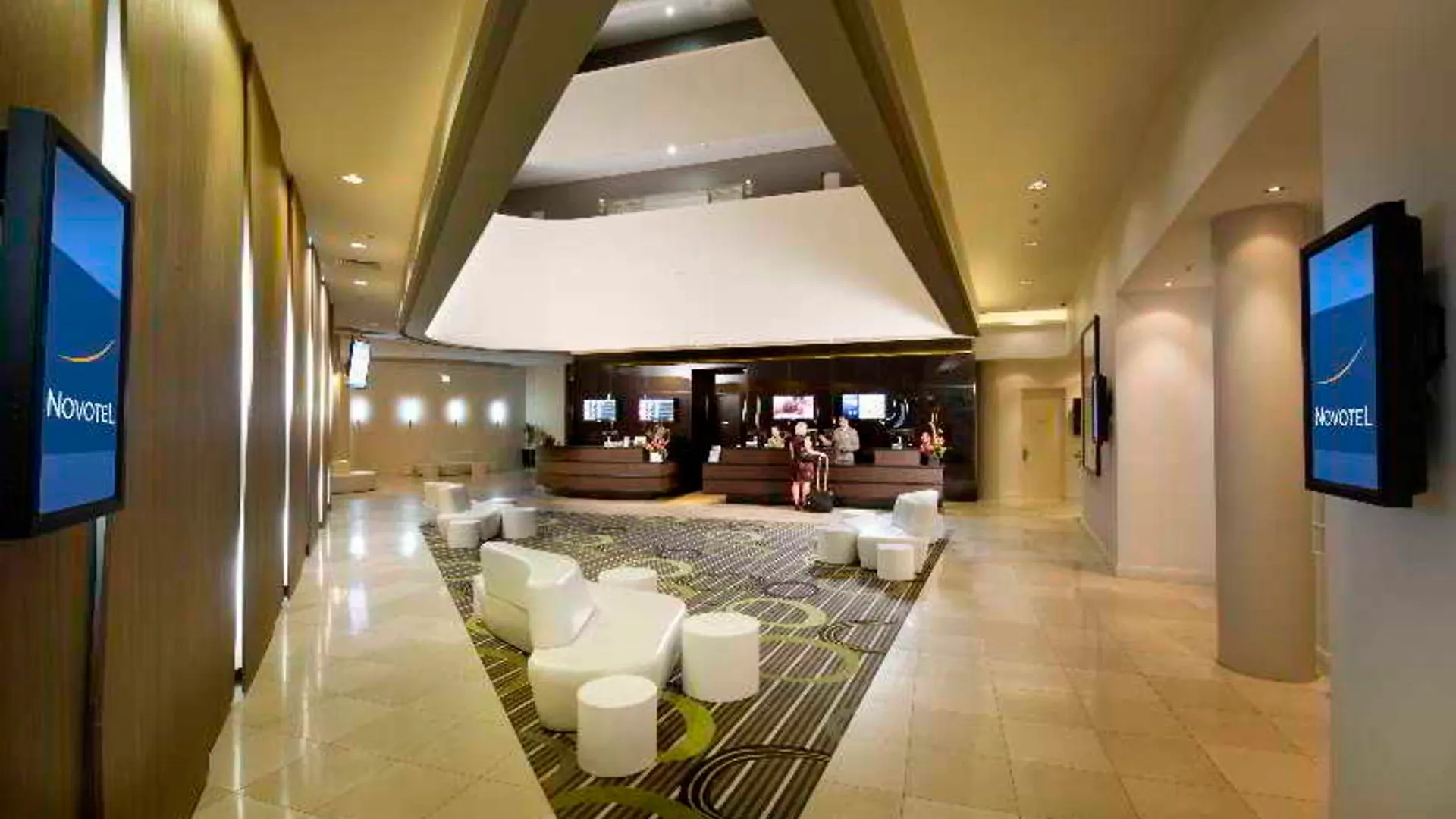 **** Hotel Novotel Brisbane Airport Australia
