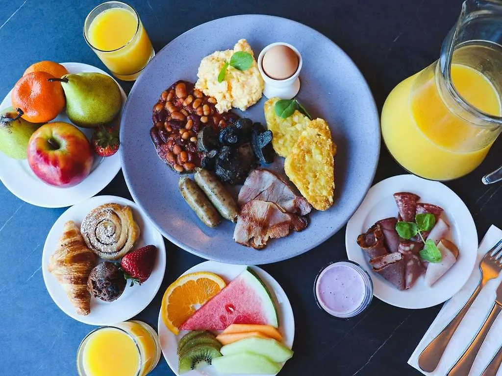 Novotel Brisbane Airport Hotel
