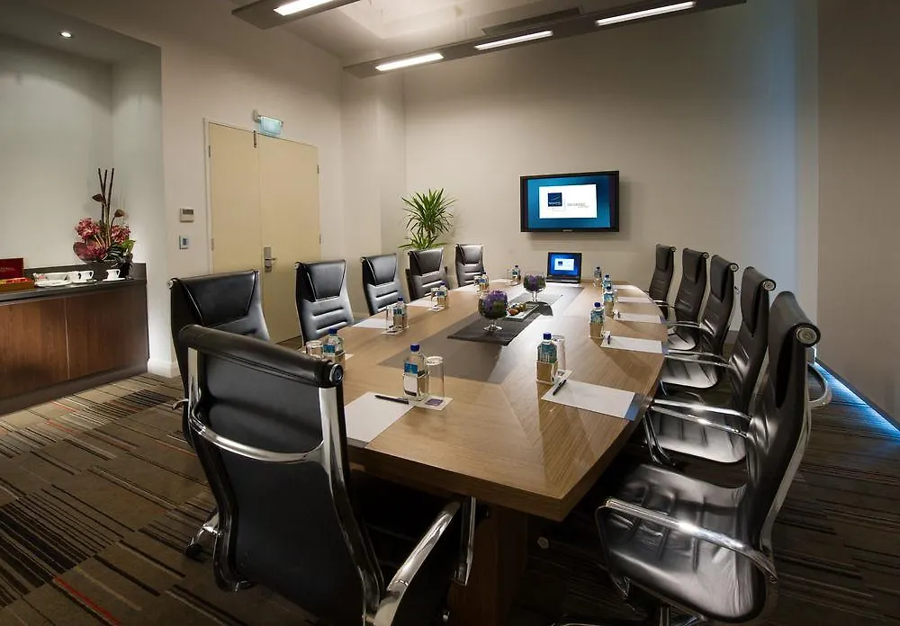 **** Hotel Novotel Brisbane Airport Australia